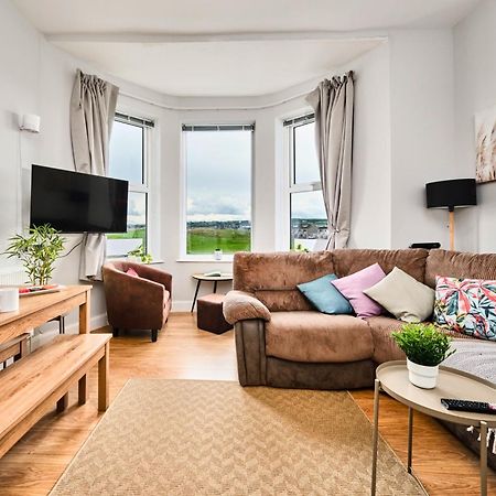 2 Dunluce Green - Portrush By The Sea Экстерьер фото