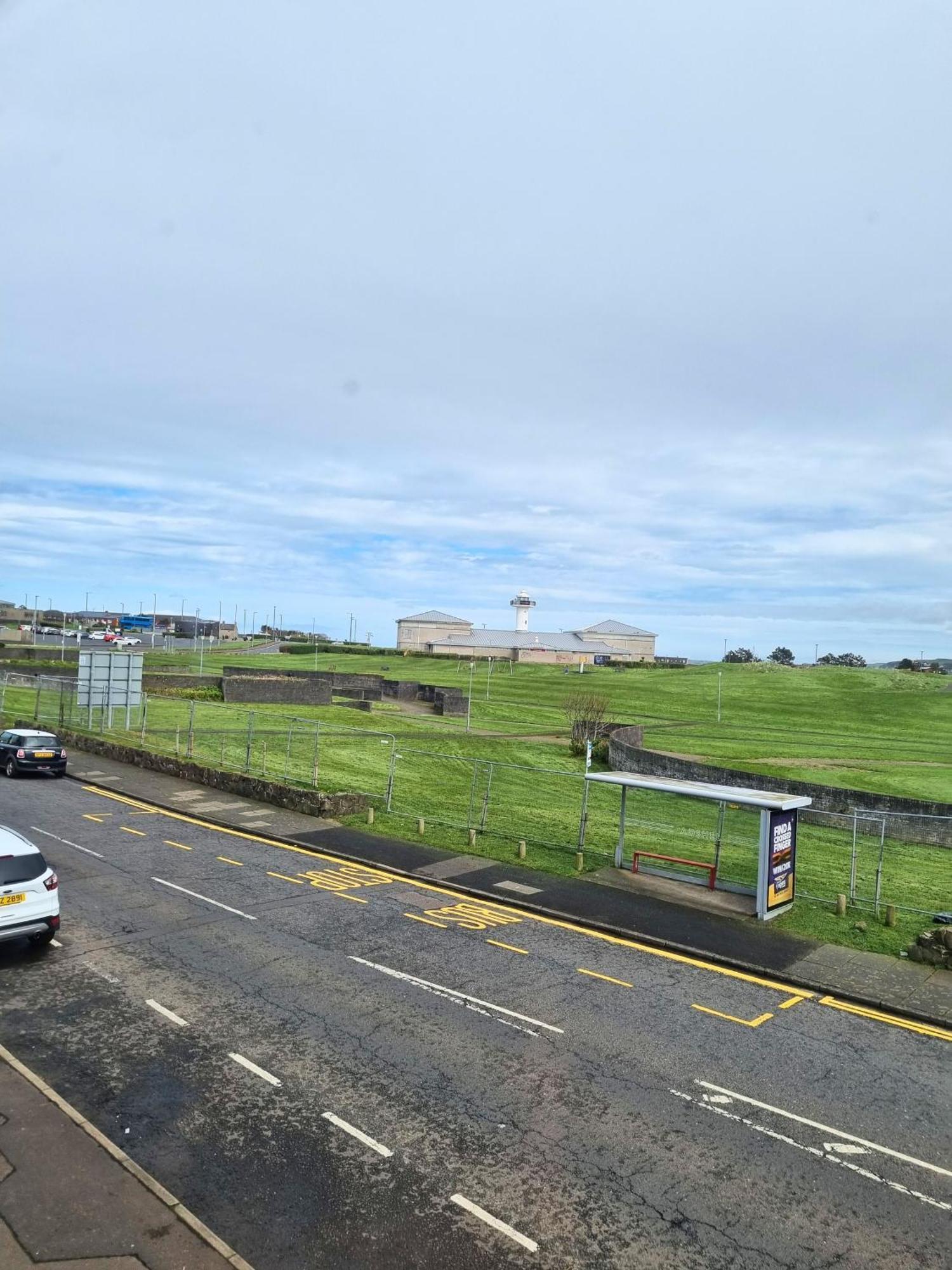 2 Dunluce Green - Portrush By The Sea Экстерьер фото